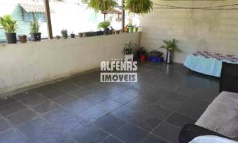 Imagem: Casa à venda 2 quartos no Bairro LUCIO