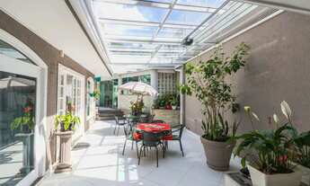 Imagem: Casa com 5 suítes à venda, 715 m² por