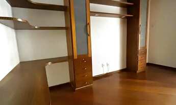 Imagem 4: Imbetiba - Excelente APT com 04 QTS (02 suítes), 05 banheiros e 02 vagas!!!