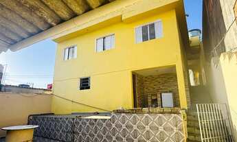 Imagem: Casa com edícula! Própria para investimento