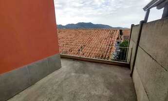 Imagem 3: Imóvel para venda tem 60 metros quadrados com 2 quartos em Vale da Pontresina - Miguel Per