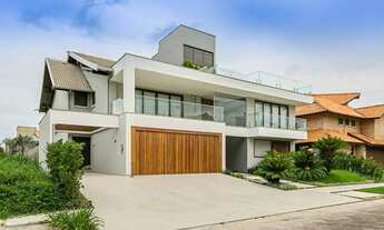 Imagem: Mansão de Luxo em Jurerê Internacional