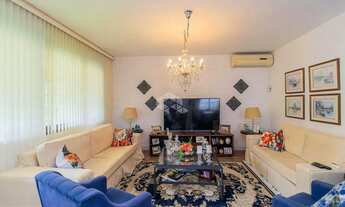 Imagem 2: O Charme da Vida em Três Figueiras! Casa Térrea com Piscina e 4 Vagas