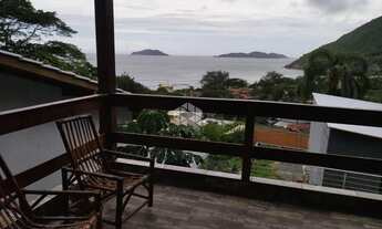 Imagem 2: Casa com 2 quartos/dormitórios no bairro Pântano do Sul, em Florianópolis- SC