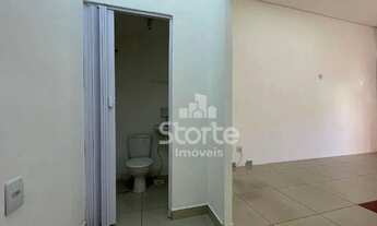 Imagem 4: Loja para alugar, 40 m² por R$ 2.800,00/mês - Nossa Senhora Aparecida - Uberlândia/MG
