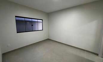 Imagem 3: CASA A VENDA NA QUADRA 403 SUL COM TRÊS QUARTOS SENDO UMA SUÍTE