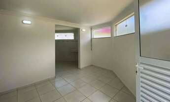 Imagem 3: Sobrado à venda em Cotia, Granja Viana II, com 5 suítes, com 735 m², Condomínio Granja Via