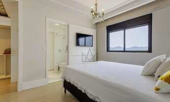 Imagem 3: Apartamento Amplo à Venda na Agronômica, Próximo ao Mar