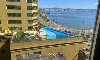 Imagem 4: Apartamento vista mar com 1 dormitório e 1 vaga, próximo ao Beiramar Shopping em Florianóp