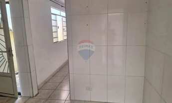 Imagem 3: Casa para Alugar 02 dormitórios - 70,m - Jardim Maracanã