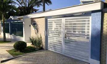 Imagem 3: Aluga-se Excelente Casa Linear Na Rua Ministro Renato Machado, Ampla sala e 3 Quartos, Pis