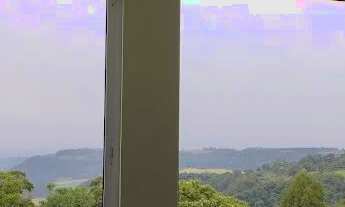 Imagem 2: Studio Moderno 56m² Mobiliado na Linha São Roque - Água e Internet Inclusas!