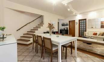 Imagem 2: Sobrado para venda em Jardim Virginia Bianca com 3 quartos, sendo 1 suíte , 223m²