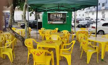 Imagem 2: VENDO ESTE TRAILER COMPLETO NA VENIDA BEIRA MAR AO O LADO DA IGREJA DA PENHA RIBEIRA