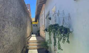 Imagem 3: Casa 2 quartos com 1 vaga coberta livre!!