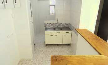 Imagem 5: Apartamento para venda tem 40 metros quadrados com 1 quarto no Centro - Curitiba - Paraná