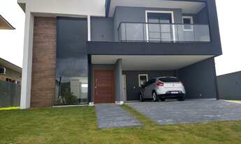 Imagem 2: Casa para venda tem 230 metros quadrados com 3 quartos