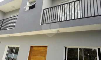 Imagem: Sobrado para venda tem 336 metros quadrados