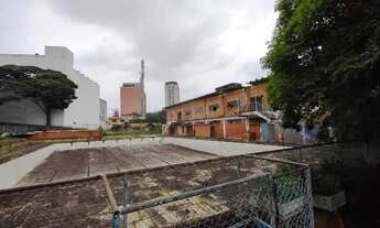 Imagem 4: Lote/Terreno para aluguel possui 11000 m2