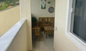 Imagem 7: Casa Sobrado - Jacareí - Jardim Sant'Anna do Pedregulho - 4 Dormitórios - 190m²