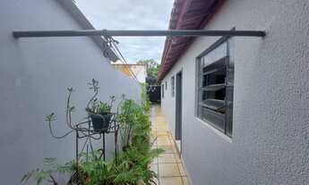 Imagem 5: Casa + Barracão Esquina com entradas independentes Esquina 2 padrões de energia 2 hidrômet