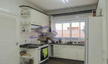 Imagem 6: Casa para venda no condomínio Arujá 5