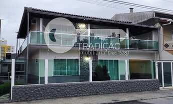 Imagem: LINDA CASA MOBILIADA COM DOIS PAVIMENTOS