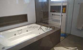 Imagem 16: Casa de condomínio sobrado para venda tem 388 metros quadrados com 4 Suites