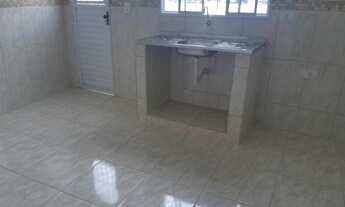 Imagem 7: Casa 1 dormitório, armários de cozinha e quintal, Parque Arariba - São Paulo - SP