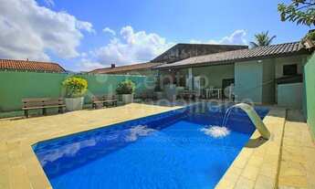 Imagem 2: CASA com piscina e 4 quartos em Itanhaém, no bairro Loty