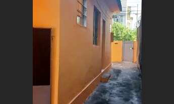 Imagem 5: Realengo - Alugo Casa - 1 Quarto, Sala, Cozinha, Banheiro, Área Externa Quintal