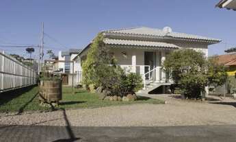 Imagem: Com sacadas nos 3 dormitórios(1suite) casa