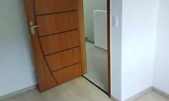 Imagem 2: Alugo sobrado Sítio Cercado 3 quartos R$ 2.000