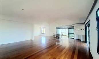 Imagem 3: Excelente apartamento de 280 metros com 4 dormitórios sendo 2 suítes, 3 vagas