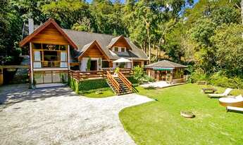 Imagem 2: Casa para venda tem 322 metros quadrados com 6 quartos em Alto do Capivari - Campos do Jor