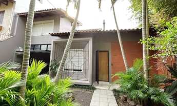 Imagem: Casa com 4 quartos, 174m², à venda em