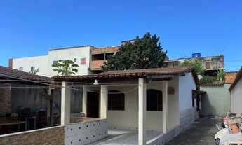 Imagem: Casa murada,2 quartos,quintal,área gourmet,próxima