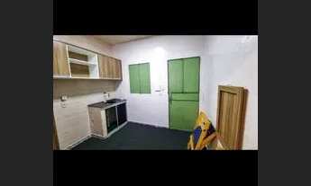 Imagem 2: Kitnet com garagem para moto Ouro Verde