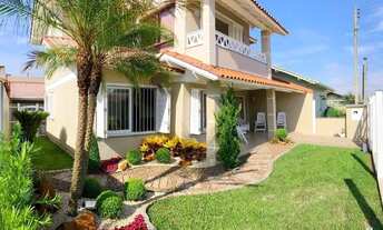 Imagem 2: Oportunidade Imperdível! Sobrado com Vista para o Mar em Tramandaí - Apenas 200 metros da