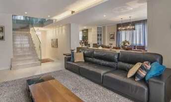 Imagem 6: Sobrado para venda tem 150 metros quadrados com 3 quartos