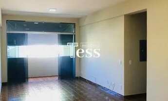 Imagem 3: ALUGA - Apartamento região central de 3 dormitórios com 1 vaga de garagem coberta elevador