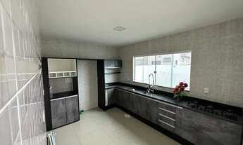 Imagem 7: Casa de condomínio para aluguel tem 200 metros quadrados com 3 quartos