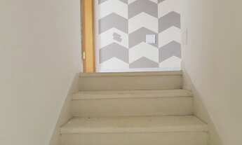 Imagem 6: Sobrado para aluguel possui 80 metros quadrados com 2 quartos