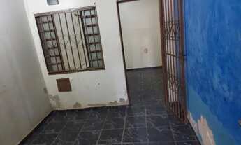 Imagem 3: Casa para venda possui 100 metros quadrados com 3 quartos NA QD601 RECANTO DAS EMAS