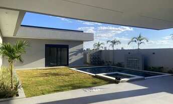 Imagem 6: Casa térrea de alto padrão no Supremo Itália - 4 suítes, sendo uma master