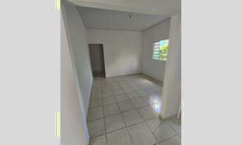 Imagem 4: CASA , BEM LOCALIZADA , PRÓXIMA AO CENTRO ,((( FUNDOS))