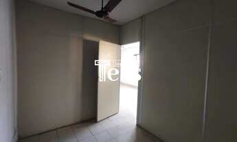 Imagem 6: Aluga sala comercial no centro com 47m² com 3 salas, ventilador de teto, iluminação