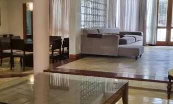 Imagem: Casa à venda no bairro Santa Mônica em