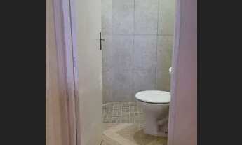 Imagem 2: Aluga-se 2 cômodos em JD baronesa