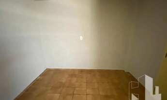 Imagem 2: Casa com 2 dormitórios para alugar, 90 m² por R$ 970,00/mês - Vila Industrial - Jaú/SP